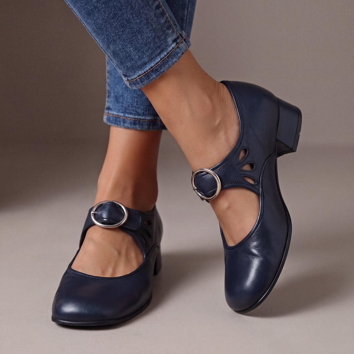 Giuseppina | Strappy Pumps