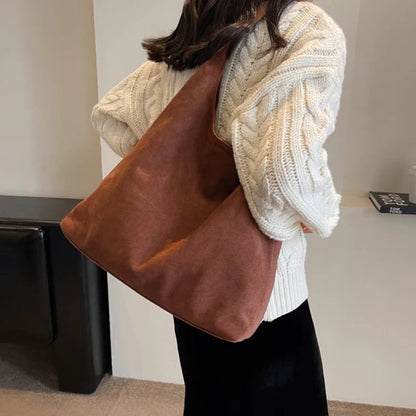 Elara | Tote Bag