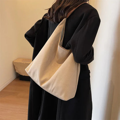Elara | Tote Bag