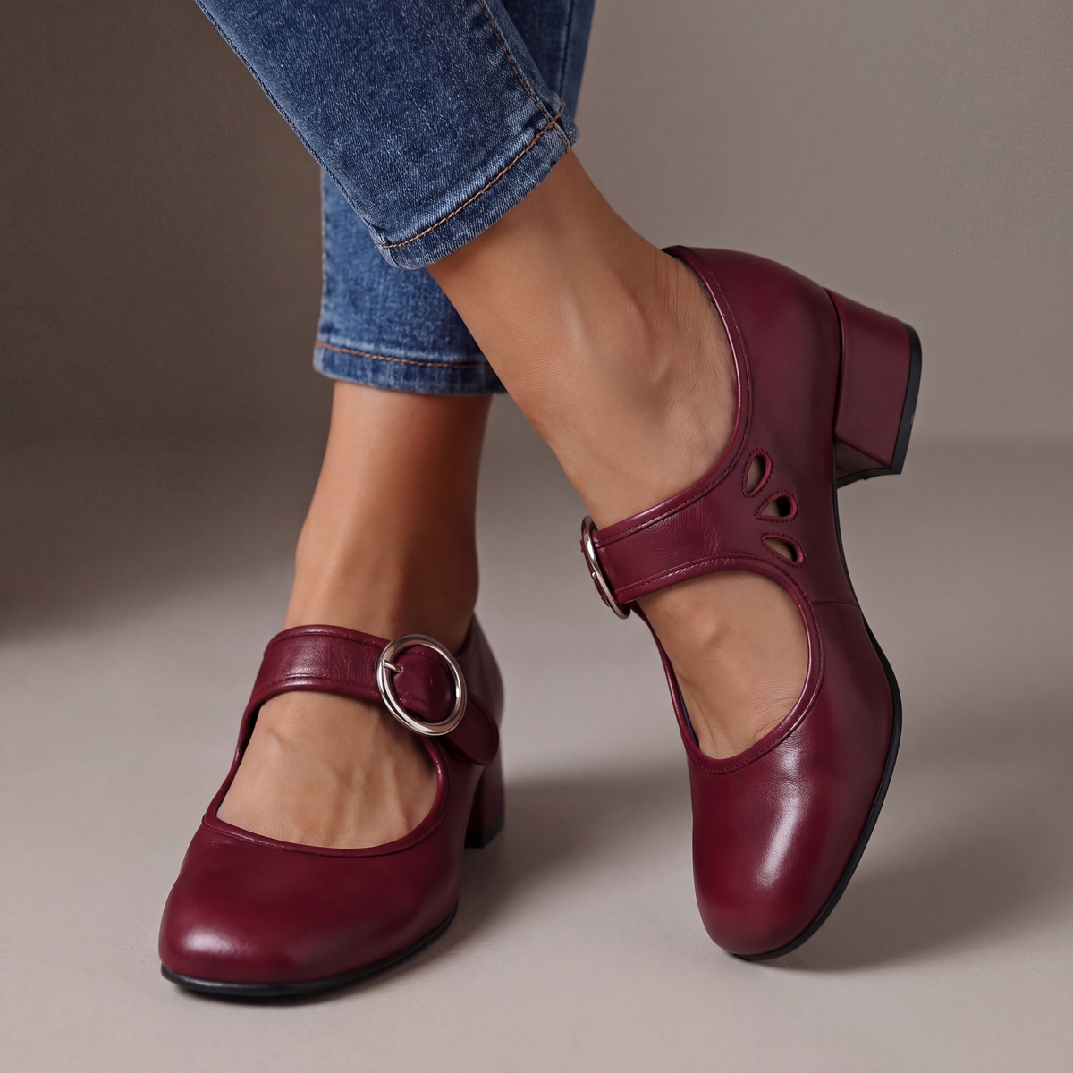 Giuseppina | Strappy Pumps